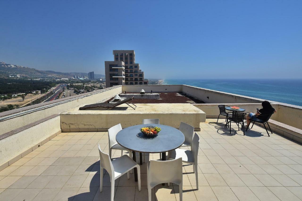 Laguna Beach Apartments Haifa Exterior photo